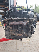 Laden Sie das Bild in den Galerie-Viewer, Motor Mercedes-Benz W204 646811 2.1 CDI 236TKm Diesel Engine Unkomplett MOT6218209551gy