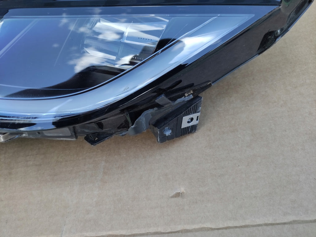 Frontscheinwerfer Tesla Model 3 1760888-00-F LED Ein Stück (Rechts oder Links)