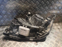 Laden Sie das Bild in den Galerie-Viewer, Frontscheinwerfer Mercedes-Benz Viano W639 Vito A6398202961 Rechts Headlight SCH8785799153fm