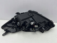 Laden Sie das Bild in den Galerie-Viewer, Frontscheinwerfer Toyota Yaris Rechts Scheinwerfer Headlight SCH9435730729oz