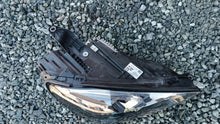 Load image into Gallery viewer, Frontscheinwerfer Mercedes-Benz Gle A1679068607 LED Rechts Headlight SCH5225956838nx