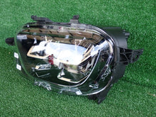 Laden Sie das Bild in den Galerie-Viewer, Frontscheinwerfer Citroën C3 III 9836267180 Full LED Links Headlight