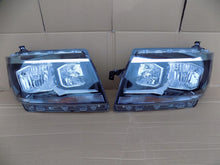 Load image into Gallery viewer, Frontscheinwerfer VW Crafter 7C1941006 Ein Stück (Rechts oder Links) Headlight SCH4736287133dg