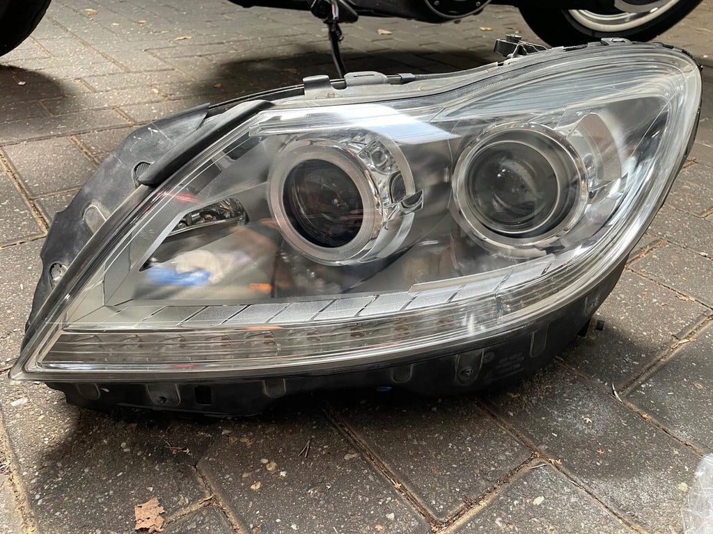 Frontscheinwerfer Mercedes-Benz L LED Ein Stück (Rechts oder Links) Headlight