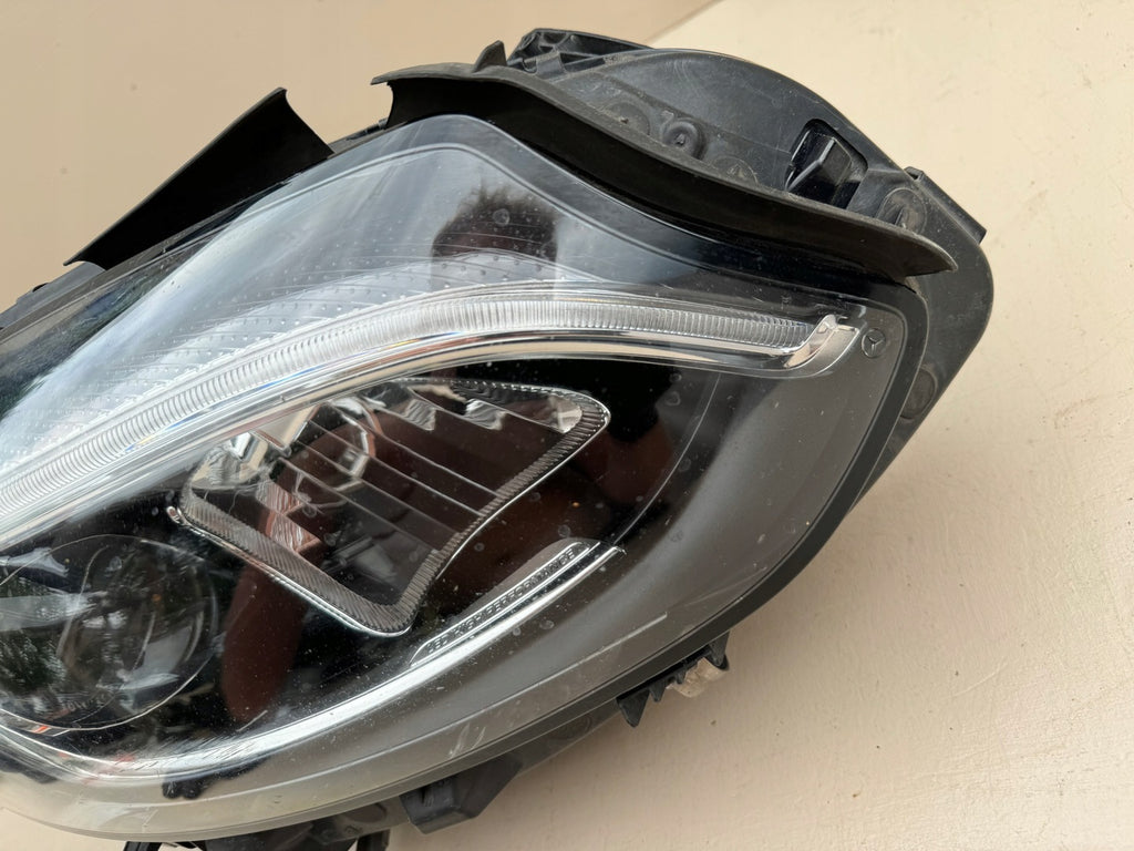 Frontscheinwerfer Mercedes-Benz W246 A2469065401 Rechts Scheinwerfer Headlight