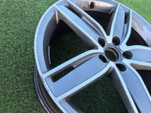 Load image into Gallery viewer, 1x Alufelge 19 Zoll 8.0" 5x112 49ET 8V0601025AS Audi A3 Rim Wheel FEL8857046560jv