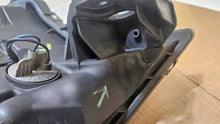 Laden Sie das Bild in den Galerie-Viewer, Frontscheinwerfer Mitsubishi Outlander III FALSE Scheinwerfer Headlight SCH2831624279tj