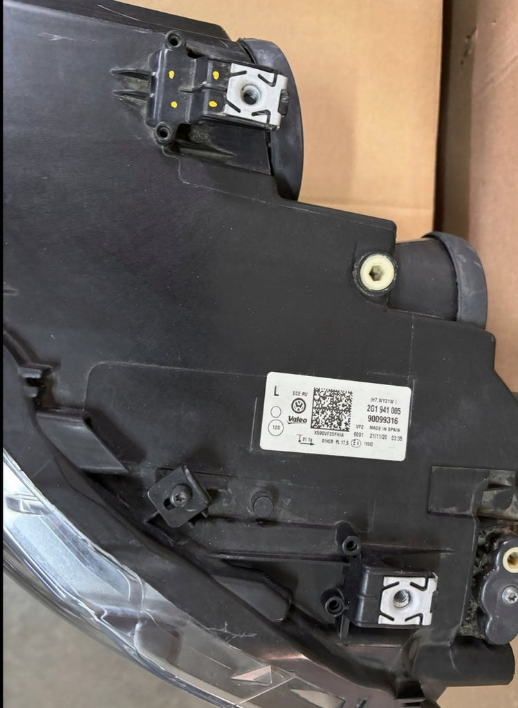 Frontscheinwerfer VW Polo 2G1941006 2G1941005 Ein Stück (Rechts oder Links) SCH8685357213he