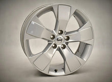 Load image into Gallery viewer, 4x Alufelge 18 Zoll 7.5" 5x108 50 5ET Glanz Silber 31471553 Volvo V60 Xc60 FEL7649320498tw