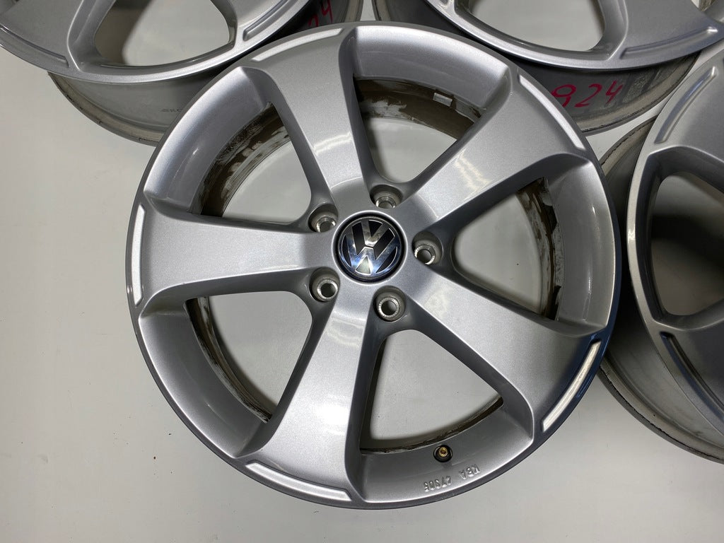 4x Alufelge 17 Zoll 6.5" 5x112 39ET Glanz Silber 1K8071497 VW Scirocco Rim Wheel FEL7071217352ai