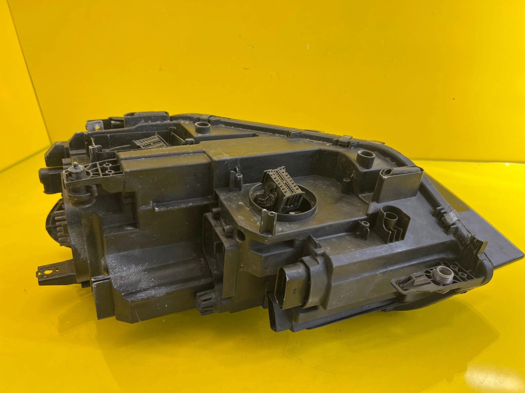 Frontscheinwerfer VW Touran 5TB941082A LED Rechts Scheinwerfer Headlight