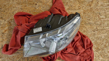 Laden Sie das Bild in den Galerie-Viewer, Frontscheinwerfer Skoda Superb II 3T1941015E Xenon Links Scheinwerfer Headlight