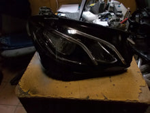 Laden Sie das Bild in den Galerie-Viewer, Frontscheinwerfer Mercedes-Benz W213 A2139067806KZ LED Links Headlight SCH5193124225hu