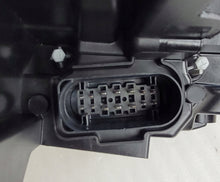 Laden Sie das Bild in den Galerie-Viewer, Frontscheinwerfer VW T-Roc 2GA941035AP Full LED Links Scheinwerfer Headlight SCH6544850356mg