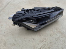 Laden Sie das Bild in den Galerie-Viewer, Frontscheinwerfer Skoda Superb I 3P1941016B Rechts Scheinwerfer Headlight SCH7607114746ps