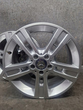 Load image into Gallery viewer, 4x Alufelge 18 Zoll 8.0" 5x112 60ET Glanz Silber A1644015702 Mercedes-Benz FEL8959587341ef