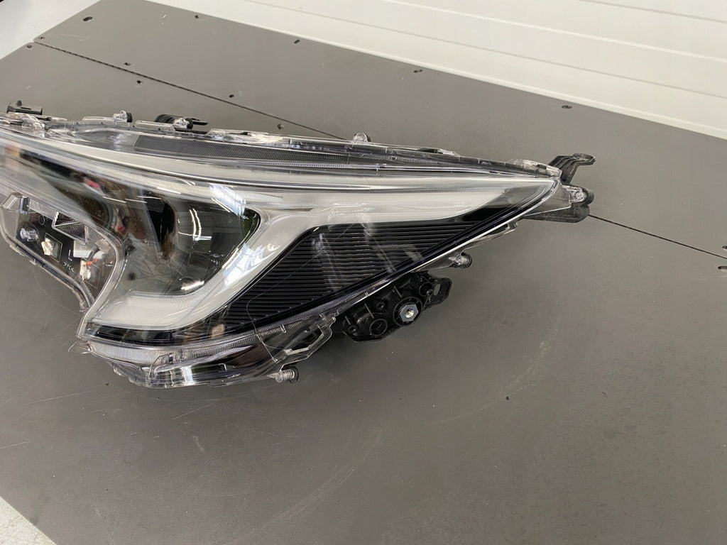 Frontscheinwerfer Toyota Corolla 81150-02X10 LED Links Scheinwerfer Headlight SCH5772979075rh