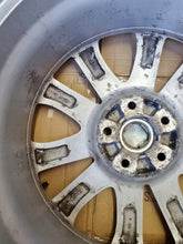 Load image into Gallery viewer, 1x Alufelge 18 Zoll 7.0" 5x114.3 50ET Glanz Silber 9965227080 Mazda Mx-5 I FEL3421944114vg