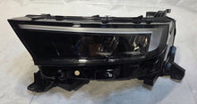 Laden Sie das Bild in den Galerie-Viewer, Frontscheinwerfer Opel Mokka 9834008280 Links Scheinwerfer Headlight SCH9122651219xa