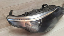 Laden Sie das Bild in den Galerie-Viewer, Frontscheinwerfer BMW 5 Touring 15872200 Rechts Scheinwerfer Headlight SCH8311774041as