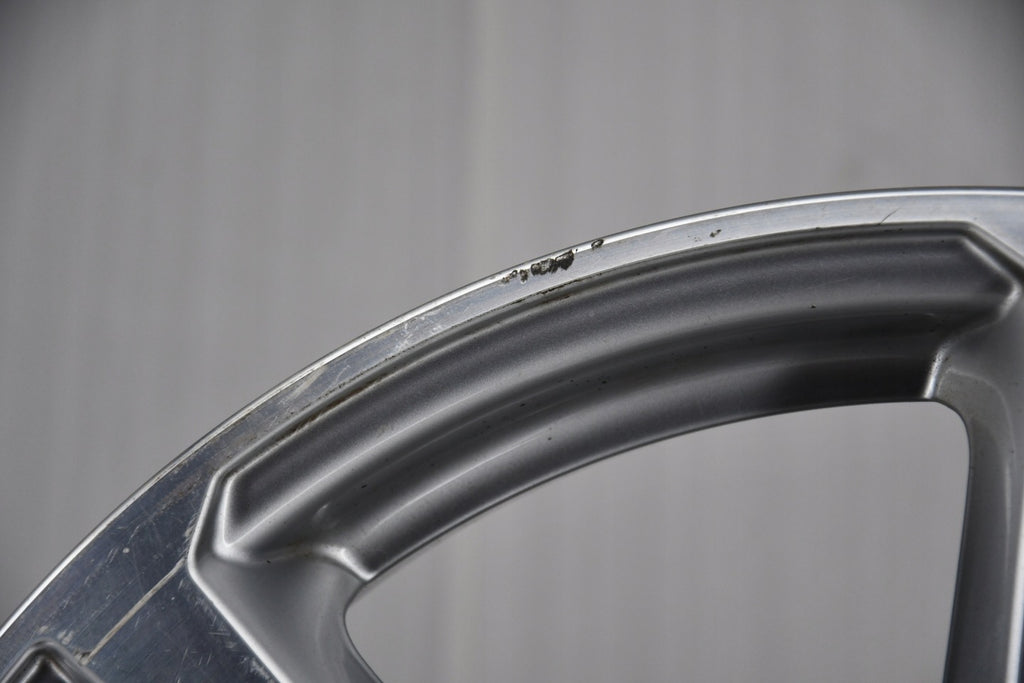 1x Alufelge 18 Zoll 7.5" 5x112 51ET Glanz Silber 8V0601025BL Audi A3 Rim Wheel FEL2268520665jl