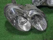 Laden Sie das Bild in den Galerie-Viewer, Frontscheinwerfer Mercedes-Benz Clk Xenon Ein Satz Scheinwerfer Headlight SCH1967089012uc