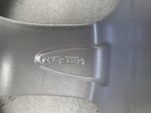 Laden Sie das Bild in den Galerie-Viewer, 1x Alufelge 14 Zoll 4.5" 4x100 39ET Glanz Silber PZ40698674ZC Toyota Aygo FEL6318512973wk