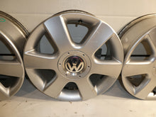 Laden Sie das Bild in den Galerie-Viewer, 4x Alufelge 16 Zoll 6.5" 5x112 50ET Glanz Silber 1T0601025C VW Touran Rim Wheel FEL8805388623fv