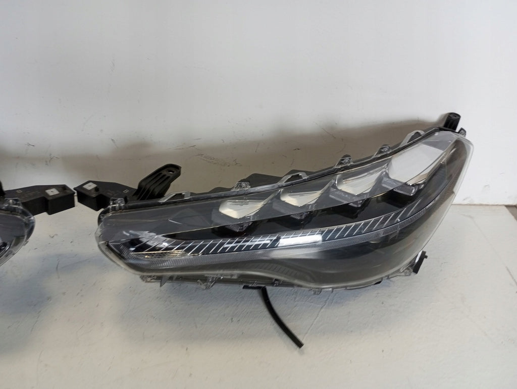 Frontscheinwerfer Toyota Corolla LED Ein Stück (Rechts oder Links) Headlight SCH5024828859hk