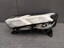 Laden Sie das Bild in den Galerie-Viewer, Frontscheinwerfer Dacia Sandero III Logan 260602561R LED Links Headlight SCH4994807098wz