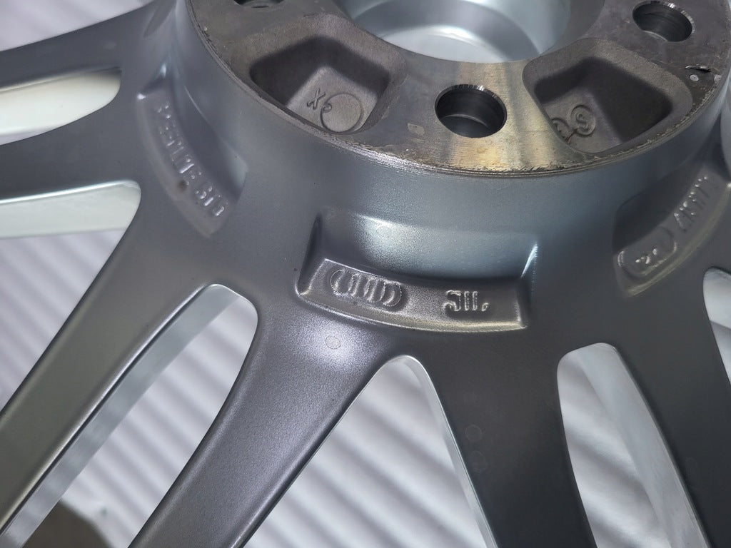 1x Alufelge 20 Zoll 8.5" 5x112 33ET Glanz Silber 8R0601025R Audi Q5 Rim Wheel FEL4247956771wc
