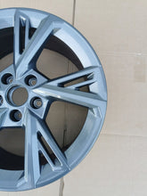 Load image into Gallery viewer, 1x Alufelge 18 Zoll 8.0&quot; 5x112 46ET Glanz Graphit 8Y0601025G Audi A3 Rim Wheel