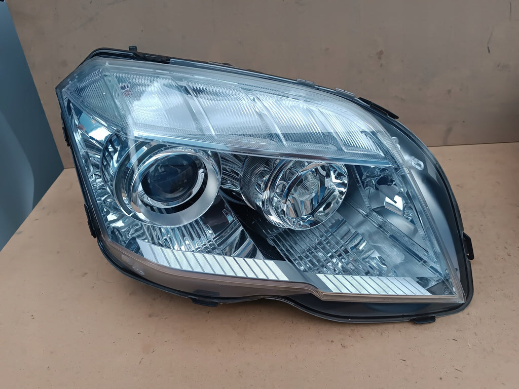 Frontscheinwerfer Mercedes-Benz X204 W204 A2048207559 Xenon Rechts Headlight