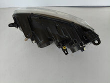 Load image into Gallery viewer, Frontscheinwerfer Dacia Duster 260101133R LED Rechts Scheinwerfer Headlight