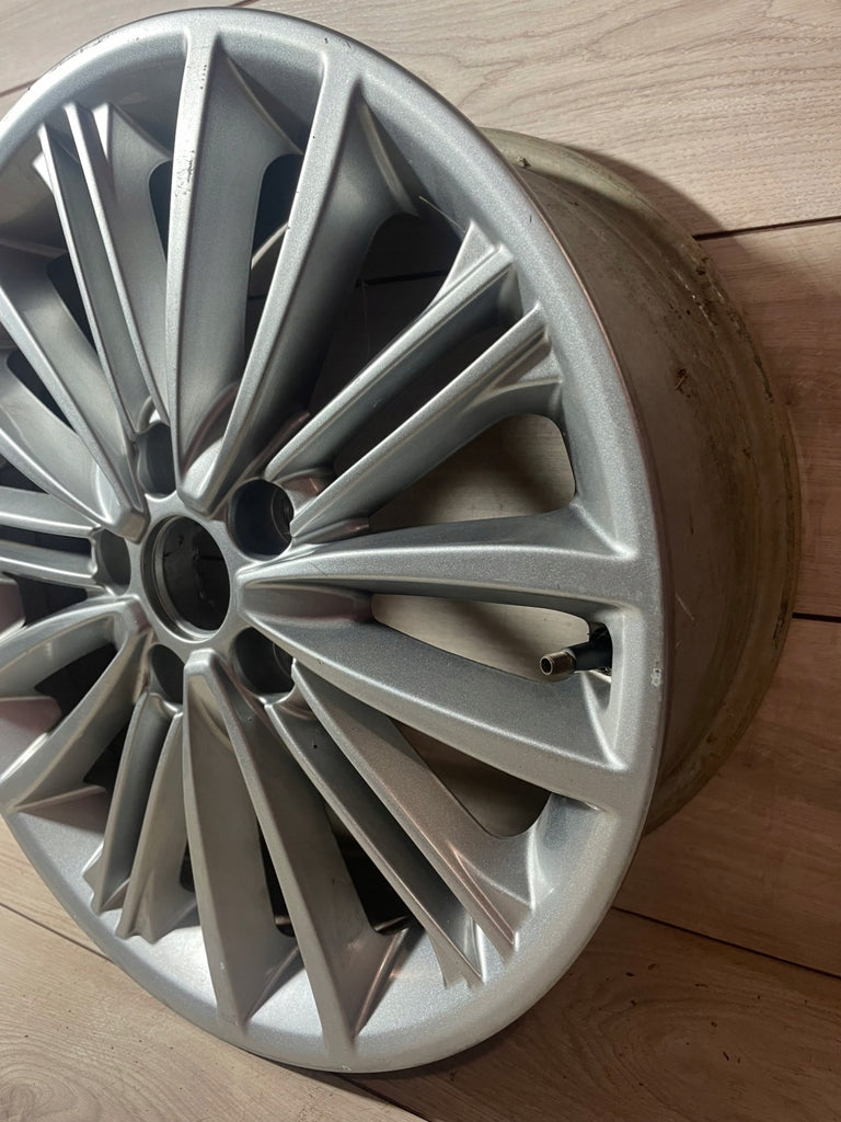 1x Alufelge 17 Zoll 7.0" 5x114.3 52910-J9200 Hyundai Kona Rim Wheel FEL5589516397fq