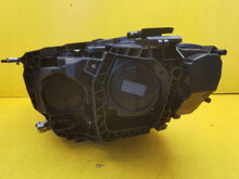 Laden Sie das Bild in den Galerie-Viewer, Frontscheinwerfer Mercedes-Benz Cla A1749064102 LED Rechts oder Links SCH8825973422ds