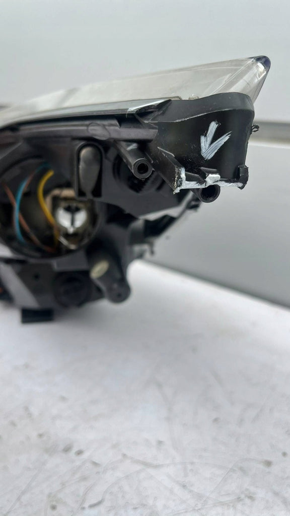 Frontscheinwerfer Kia Venga 030125720200 Rechts Scheinwerfer Headlight