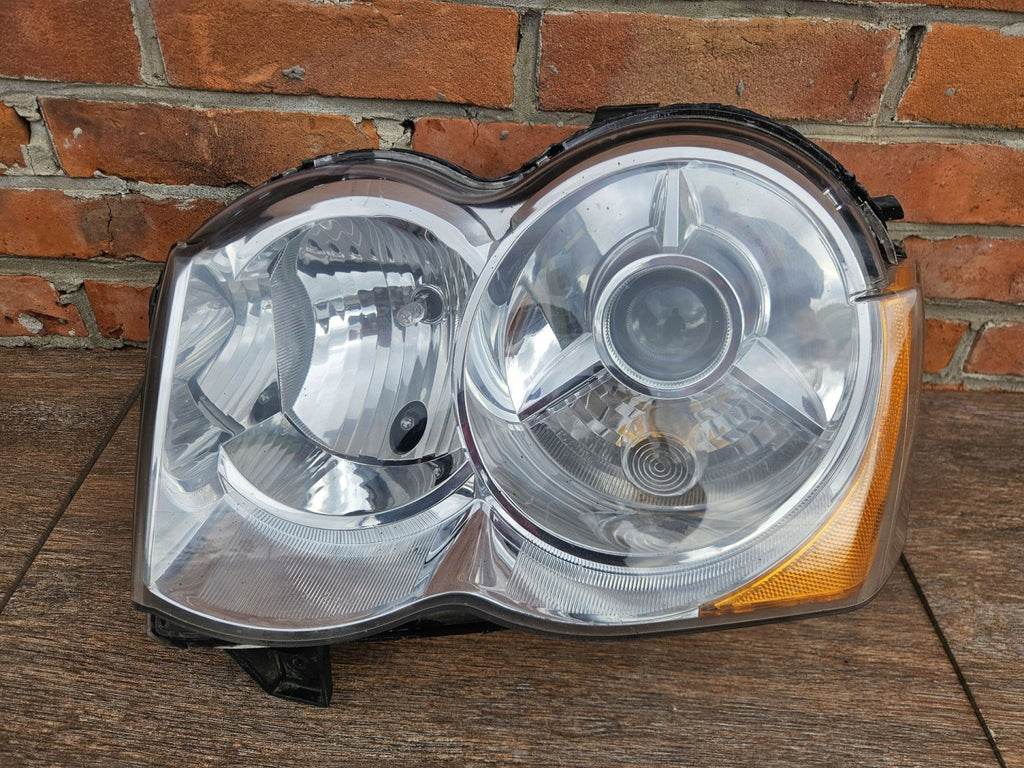 Frontscheinwerfer Jeep Grand Cherokee Wk Xenon Links Scheinwerfer Headlight SCH1105447940lp