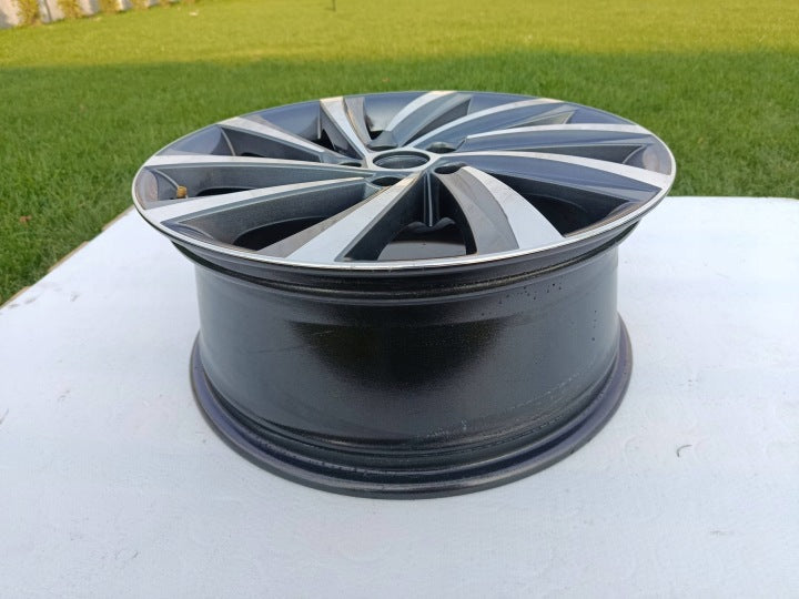 1x Alufelge 18 Zoll 5E3601025A Skoda Octavia Iv Rim Wheel FEL5551719979dt