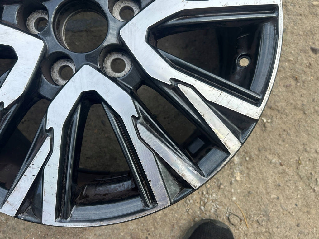 1x Alufelge 17 Zoll 5x114.3 PW4570D007 Toyota Yaris Cross Rim Wheel FEL6258516424ei