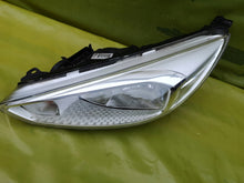 Laden Sie das Bild in den Galerie-Viewer, Frontscheinwerfer Ford Focus F1EB-13W029-AB17 Full LED Rechts oder Links