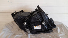 Laden Sie das Bild in den Galerie-Viewer, Frontscheinwerfer BMW X3 G01 5A29217-06 Laser Links Scheinwerfer Headlight SCH1773786879cp