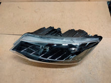 Load image into Gallery viewer, Frontscheinwerfer Skoda Fabia III 6V1941015B LED Links Scheinwerfer Headlight