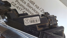 Load image into Gallery viewer, Frontscheinwerfer Toyota Corolla 81150-02T31-00 Links Scheinwerfer Headlight SCH8840971550nv