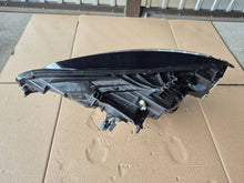 Load image into Gallery viewer, Frontscheinwerfer Volvo V60 S60 III 32314151 Full LED Rechts Headlight SCH2664827721za