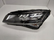Laden Sie das Bild in den Galerie-Viewer, Frontscheinwerfer Skoda Superb III 3V1941015C LED Links Scheinwerfer Headlight SCH6413829802ys