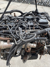 Laden Sie das Bild in den Galerie-Viewer, Motor Renault Mascott 3.0 DXI 2006 Diesel Engine Komplett MOT1819466320il