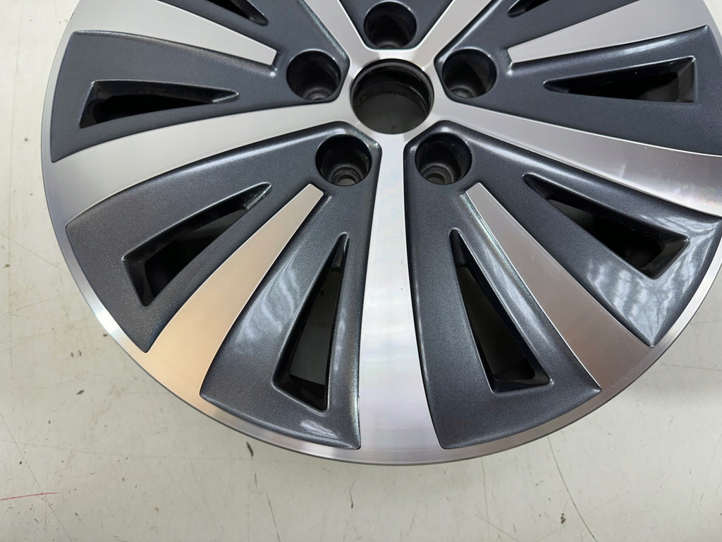1x Alufelge 17 Zoll 6.5" 5x112 41ET 3V0601025AH Skoda Superb Iii Rim Wheel FEL9339570809gp