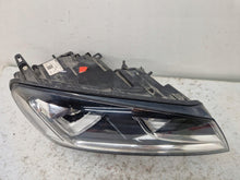 Load image into Gallery viewer, Frontscheinwerfer VW Touareg 7p6 7P1941752B Xenon Rechts Scheinwerfer Headlight SCH3283026946gx