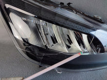 Laden Sie das Bild in den Galerie-Viewer, Frontscheinwerfer Seat Ibiza I V 6F1941006F LED Rechts Scheinwerfer Headlight SCH6642590074pq